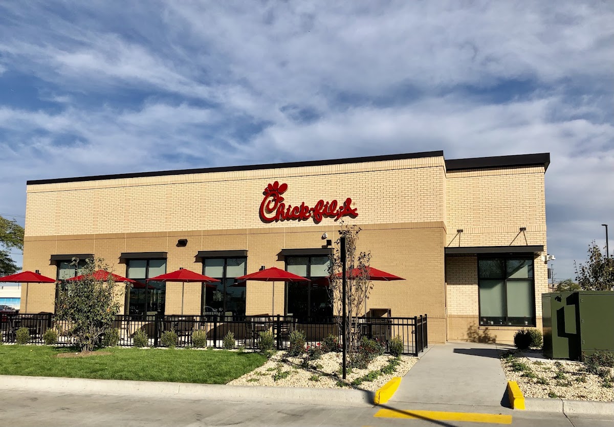 Chick-Fil-A Golf Mill